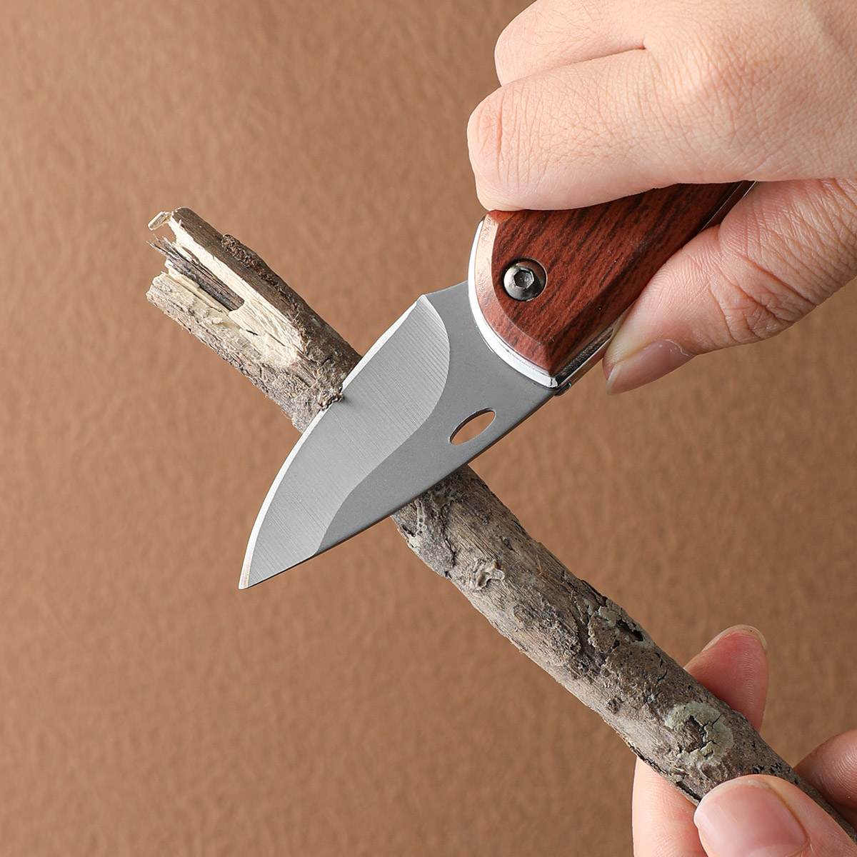 اليدوية مزورة للطي سكين نزع ال - مراجعة Bone Folder Tool وسعره