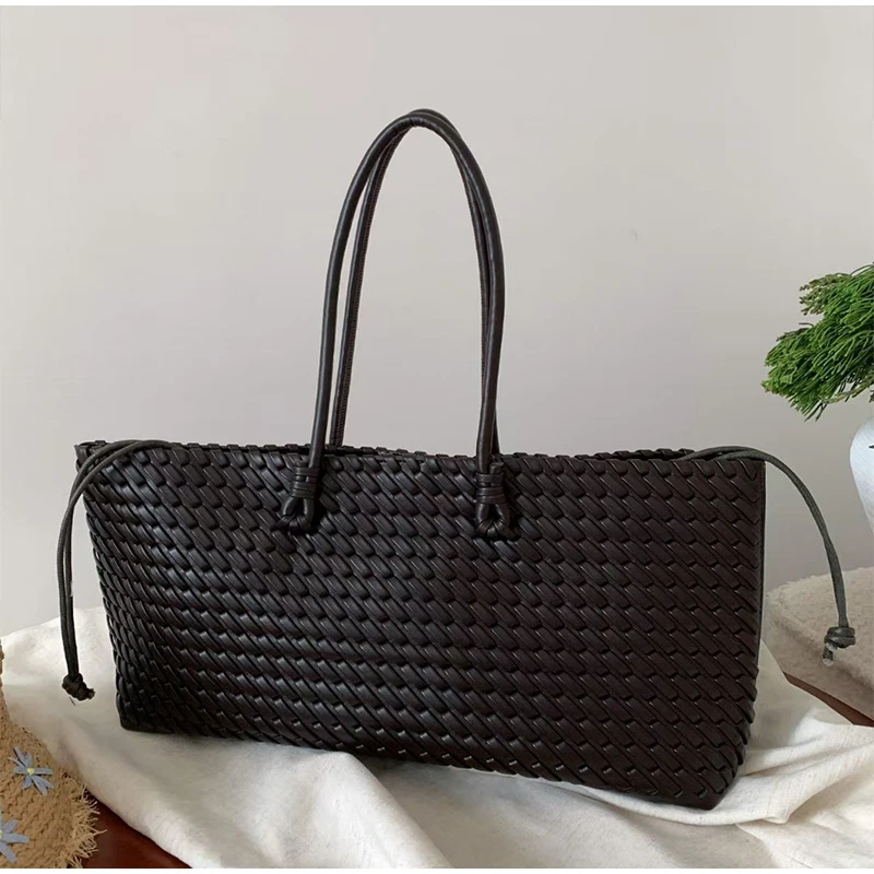 حقيبة يد فاخرة من الجلد الصناع - مراجعة Leather Work Handbags For Women وسعره