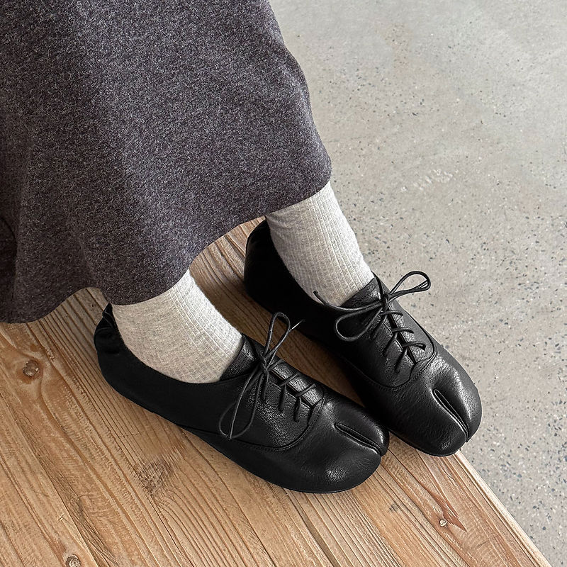 أحذية نسائية تابي من الجلد الط - مراجعة Leather Work Oxfords وسعره