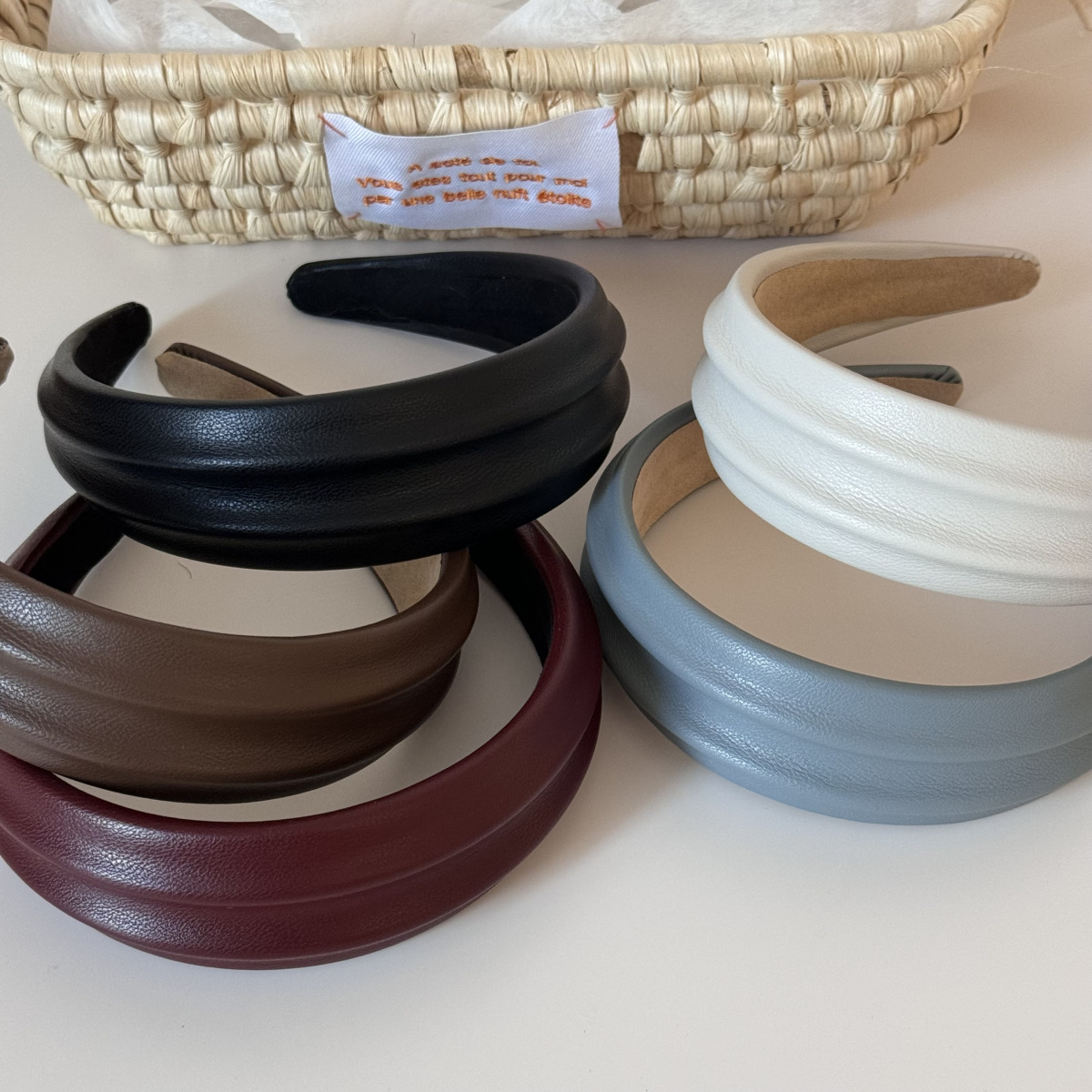 بو الجلود واسعة Headbands العص - مراجعة Leatherwork Rings وسعره