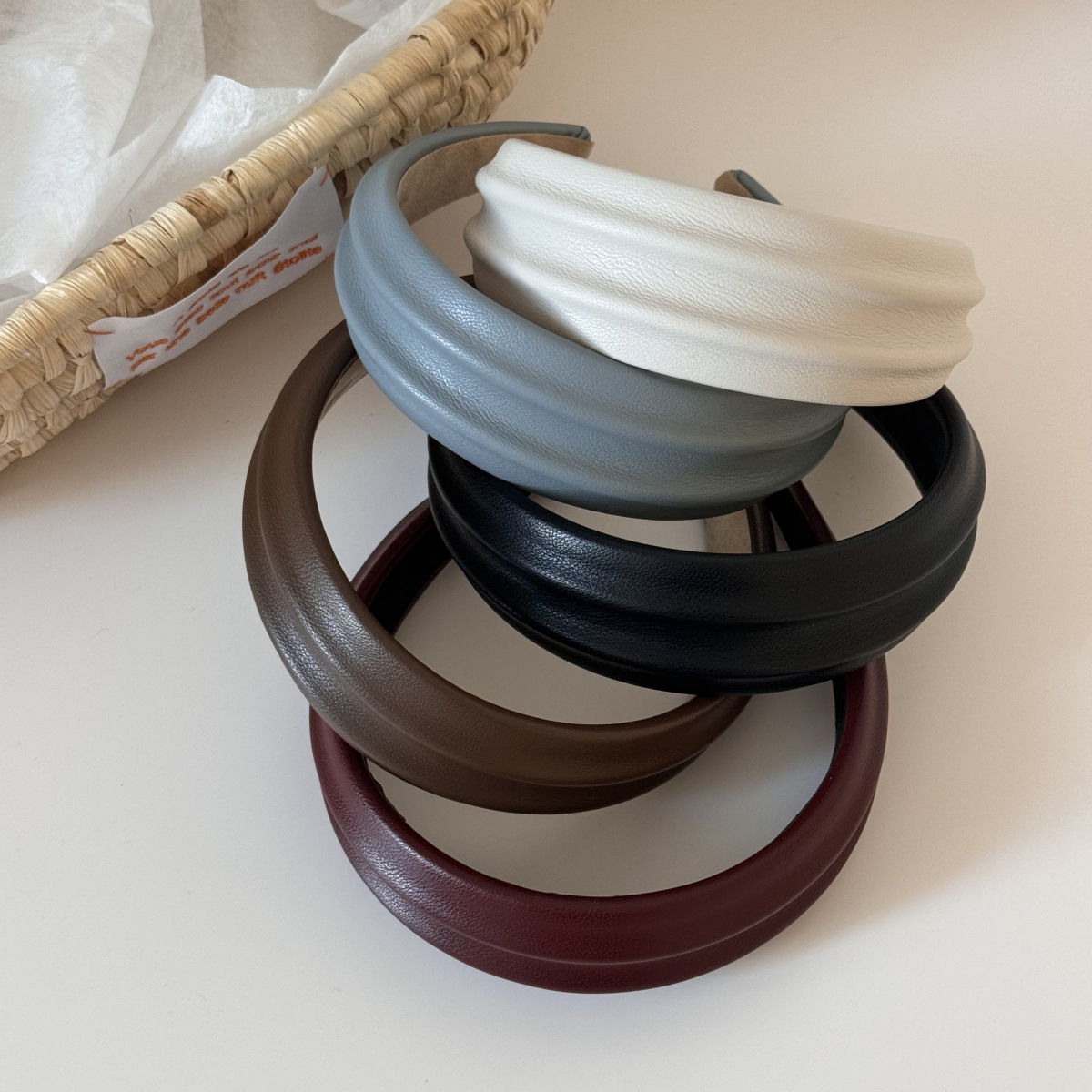 بو الجلود واسعة Headbands العص - مراجعة Leatherwork Rings وسعره