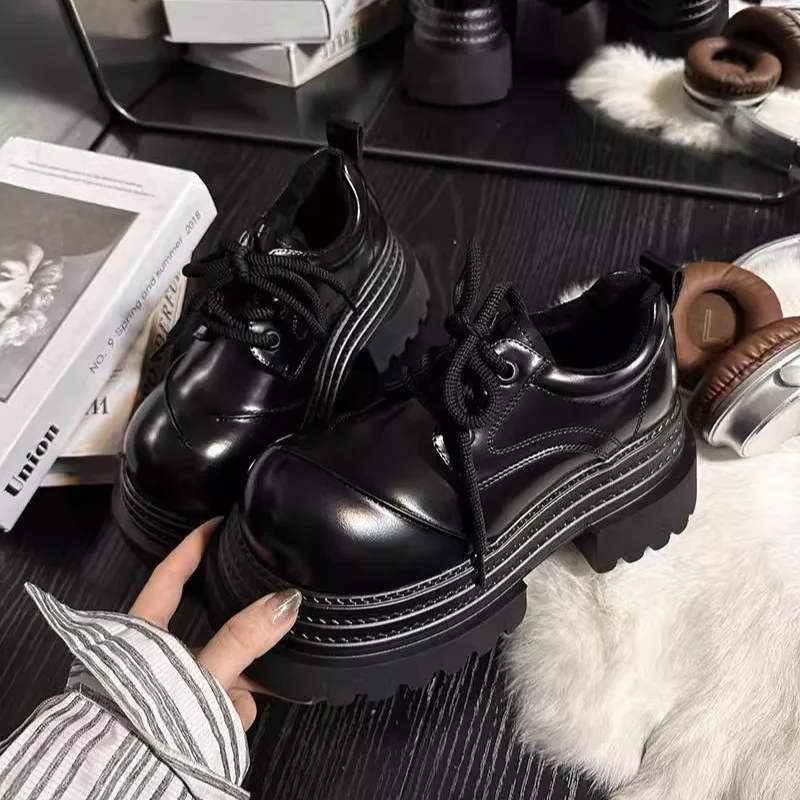 النساء الرجعية المتسكعون 2025  - مراجعة Leather Work Oxfords وسعره