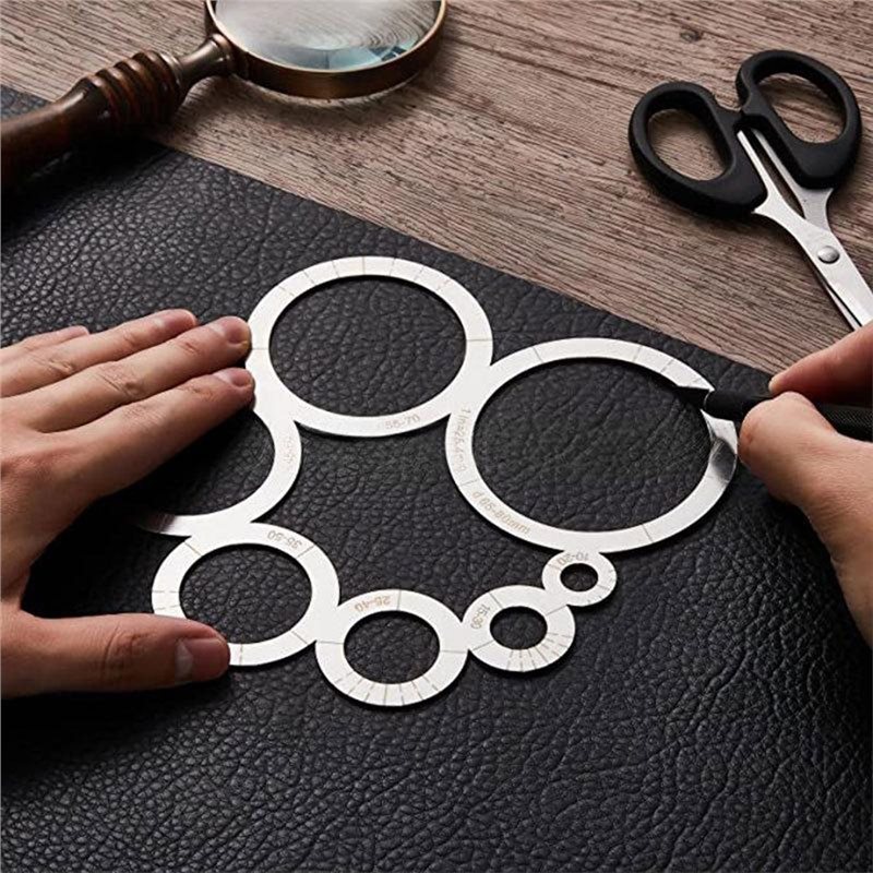مسطرة قطع الزوايا من ABYN للعم - مراجعة Leatherwork Essentials وسعره